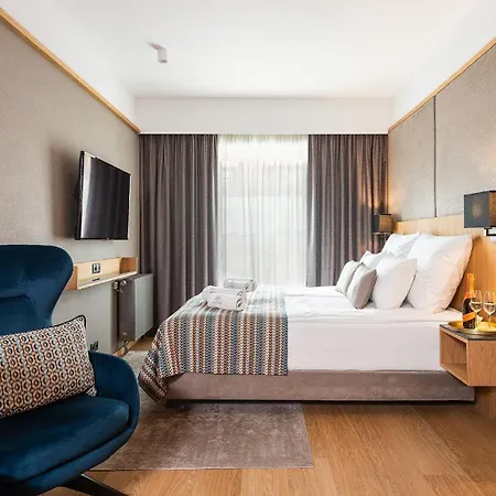 Flatbook - Center Deo Plaza Ii Apartmán