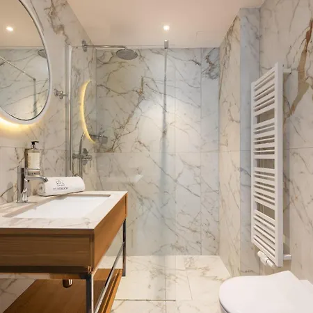 Flatbook - Center Deo Plaza Ii 아파트 *