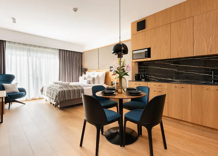 Flatbook - Center Deo Plaza Ii *