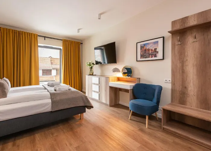 Flatbook - Center Deo Plaza Ii *